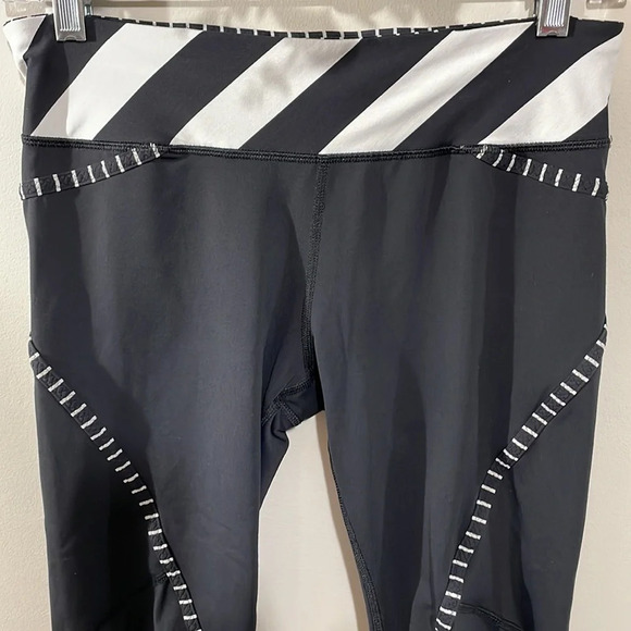 Lululemon Crop Legging Mesh Knee Black with White Striped Details 6 - Picture 2 of 16